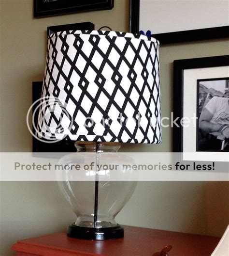 Two It Yourself Lamp Makeover With Diy Fabric Covered Lamp Shade