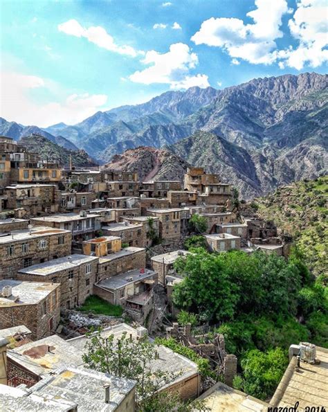 The Beautiful Kurdish Village Daryan In The Province Kirmasan Iran