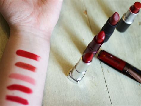 Top 5 Red Lipstick Wheelingalong24