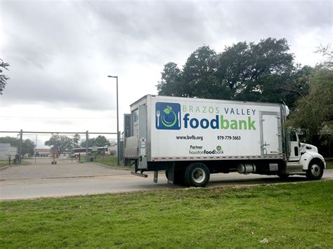 Brazos Valley Food Bank Delivers Food Other Essentials To Prison Employees