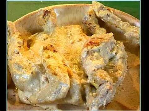 Ayam ingkung adalah ayam utuh masak santan. Ayam Ingkung Sisca Soewitomo Masakan Tumpeng - YouTube
