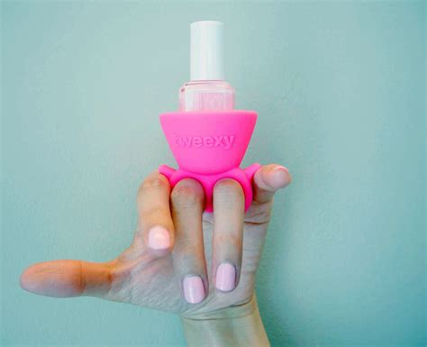 Bonbon Pink Tweexy Wearable Polish Holder Polish Faster And Without