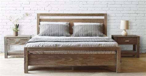 Need the exact size of a mattress before ordering? All Your Queen-Size Bed Questions Answered | Overstock.com
