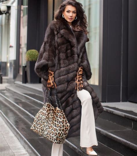 fur coat outfit ideas classy winter outfits winter fashion outfits autumn winter fashion chic