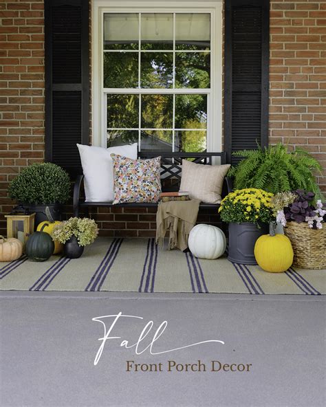 15 Lovely Front Porch Decor Ideas For Fall