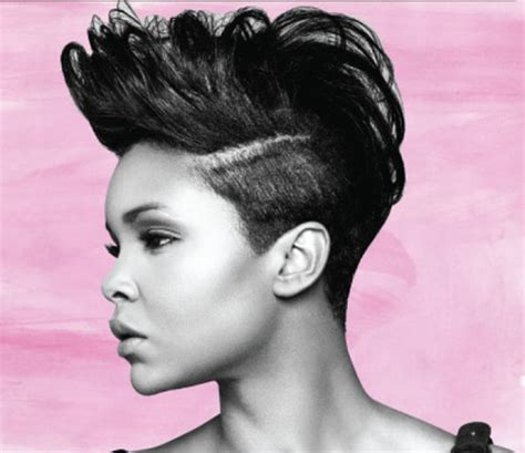 5 Beautiful Short Haircuts For Round Faces African American In 2023