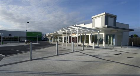 Stjames Retail Park Bsw