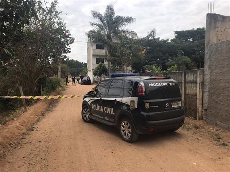 Polícia Civil Realiza Reconstituição Da Morte De Homem Após Discussão Em Festa Em Araújos