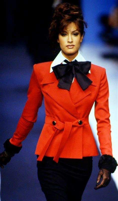 Karl Lagerfeld Runway Show Fw 1992 Yasmeen Ghauri High Fashion