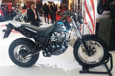 'the big boy' gt250r will be available in india from next month. 2014 Hyosung GT250R Facelift in India; Price ...