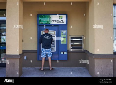 Outdoor Bank Atm Hi Res Stock Photography And Images Alamy
