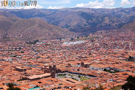 Cusco la ciudad con forma de puma de Perú Furgo en ruta