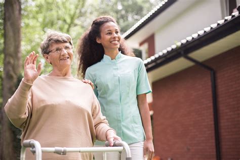 Senior Home Care Vs Facility Care Whats Good For Seniors