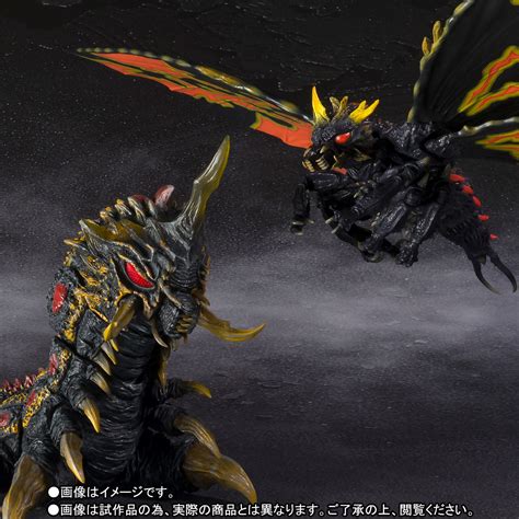 Toys N News Sh Monsterarts Battra Larva And Battra Adult Godzilla Vs