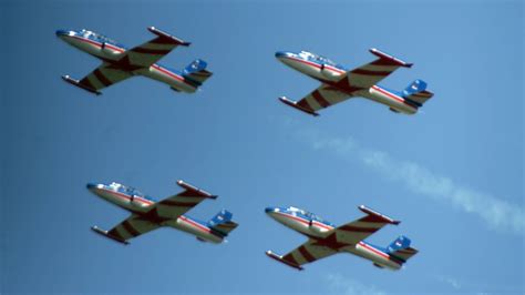 The Flying Stars Leteće Zvezde Летеће звезде Serbian Aerobatic Display Team Youtube