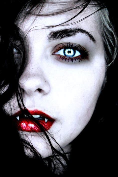 VAMPIRE Vampire Eyes Vampire Art Vampire Girls