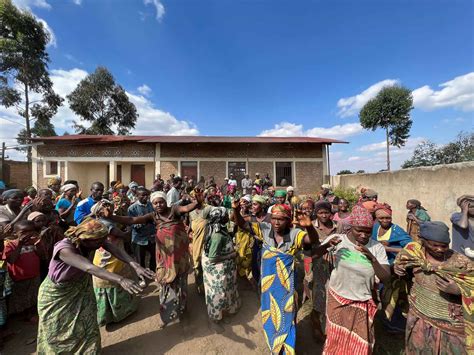 East African Reflection - djjsimpson - David Simpson