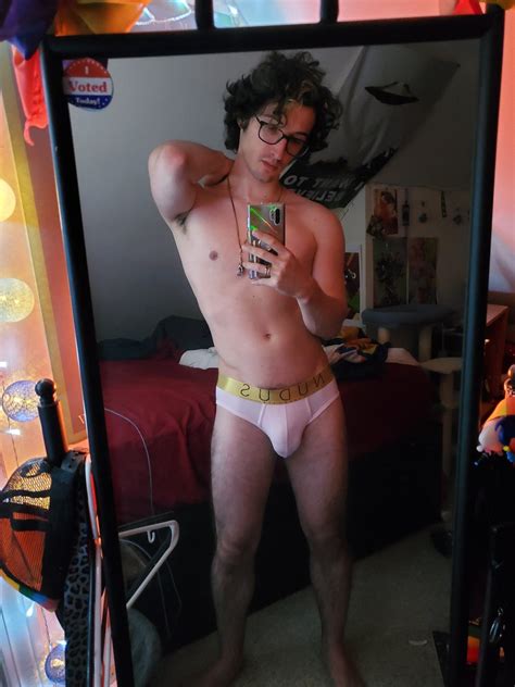 Himbo Rights Activist On Twitter Ok First New Thirst Trap For Pride