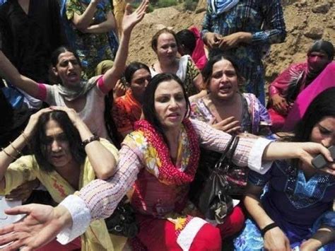 خیبرپختونخوا میں 63 خواجہ سراؤں کے قتل میں ناقص تفتیش انصاف کی راہ میں رکاوٹ ایکسپریس اردو