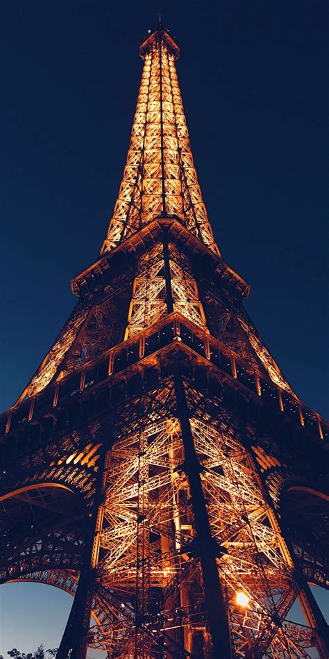√ Wow Menara Eiffel 25