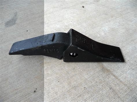 Weld On Style Cast Bucket Tooth And Shank Skid Steer Attachment Depot