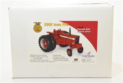 116 International Harvester Farmall 856 Tractor Collector Edition