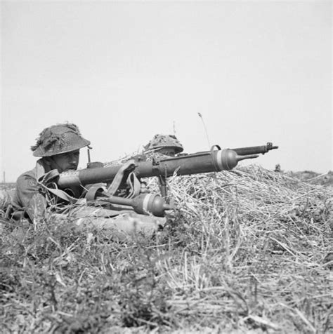 “bring Up The Piat” Meet Britains Famous Anti Tank Weapon Of Ww2