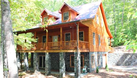 Mat walker august 30, 2013. Nature Lover's Log Cabin
