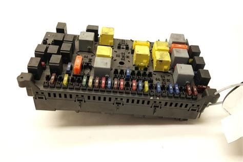 Fuse charts that come with the car. Ml350 Fuse Box Diagram - Wiring Diagram Schemas