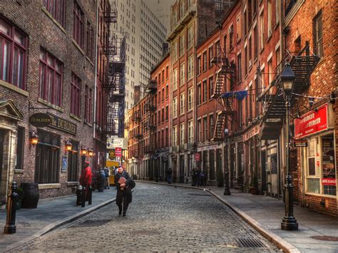Cobblestone Streets In Manhattan It Was Amazing To Find Th Flickr
