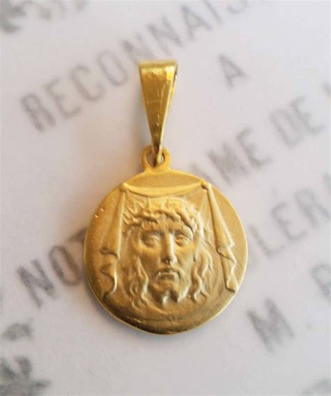 Medal Holy Face Of Jesus 175mm 18k Gold Vermeil Etsy