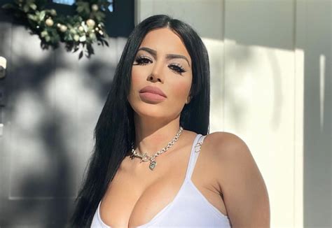 Day Fiancé Spoilers Larissa dos Santos Lima Shows Off Super MASSIVE Cleavage Hot or