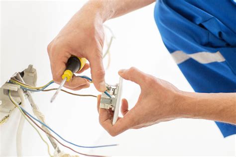 How To Know That You Are Choosing The Right Residential Electrician