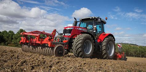 Massey Ferguson Mf 6718 S The Worlds First 200hp Four Cylinder