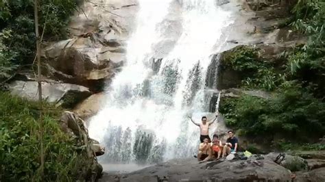 Dressing for kuala kubu bharu. Lata Medang Waterfall, Kuala Kubu Bharu Selangor - YouTube