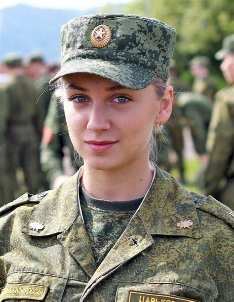 Pin On Female Soldiers From Around The World