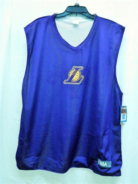 Here is an outfit option for the summer wearing a basketball jersey! Los Angeles Lakers Jersey 2XG - Reversible #NBA #LosAngelesLakers (With images) | Nba outfit ...
