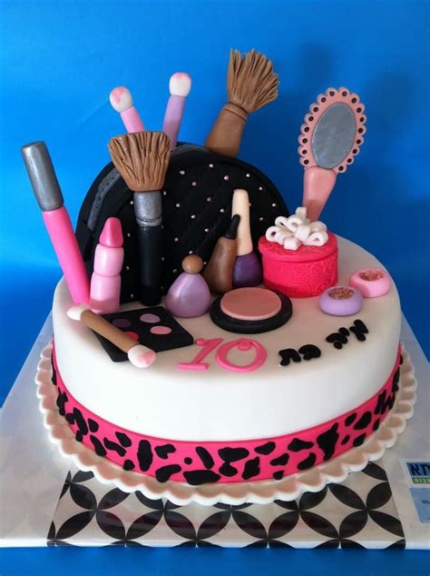 Sweet safari baby shower cake tutorial from mycakeschool.com's member cake tutorial section! MAKEUP CAKE | Make up cake, Girly cakes, Cupcake cakes