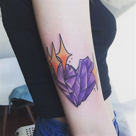 Stars can also symbolize guidance or goals, as marks of important events, or a fun design for lovers of astronomy. 75+ Unique Star Tattoo Designs & Meanings - Feel The Space ...