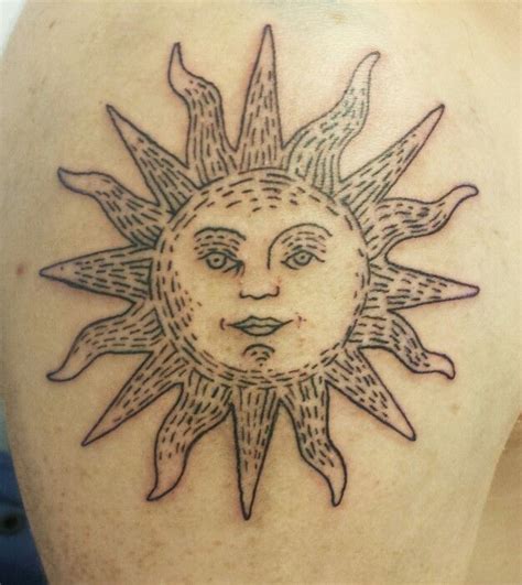 Engraved Sun Compass Tattoo Tattoo Studio Engraving Sun Tatoo Solar