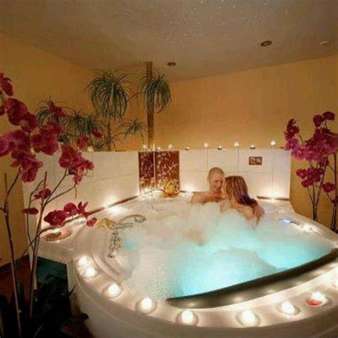Pin By Colleen Lacey On Bathrooms Romantic Bubble Bath Couples Spa