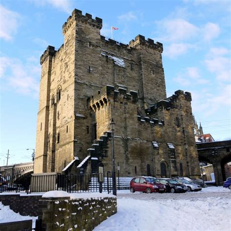 Castle Keep Newcastle © Andrew Curtis Cc By Sa20 Geograph Britain