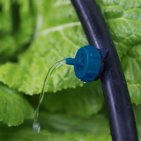 50pcsset Blue Sprinkler Garden Irrigation 360 Degree Mini Flow Dripper