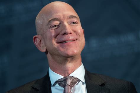 Jeff Bezos es más rico que nunca la primera persona en la historia en
