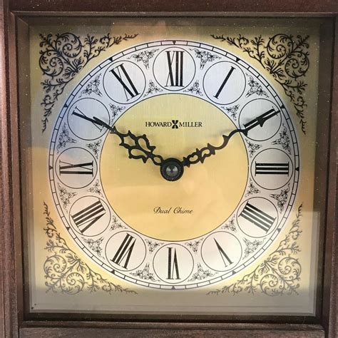 Howard Miller Medford Mantelbracketshelf Chiming Clock Quartz 612 481