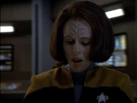 Star Trek Voyager 2 X 25 Resolutions Roxann Dawson