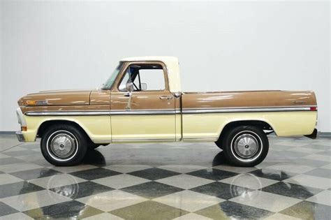 Classic vintage short bed Ford pickup truck for sale - Ford F-100 Ranger 1972 for sale in La