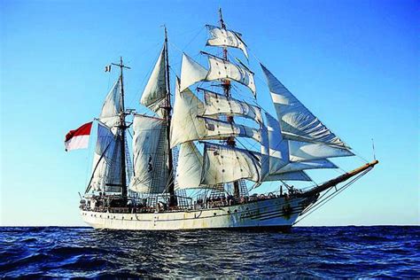 Kri Dewaruci Kapal Indonesia Dengan Sejarah Penting Bagi Nusantara