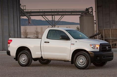 2013 Toyota Tundra Reviews And Rating Motor Trend