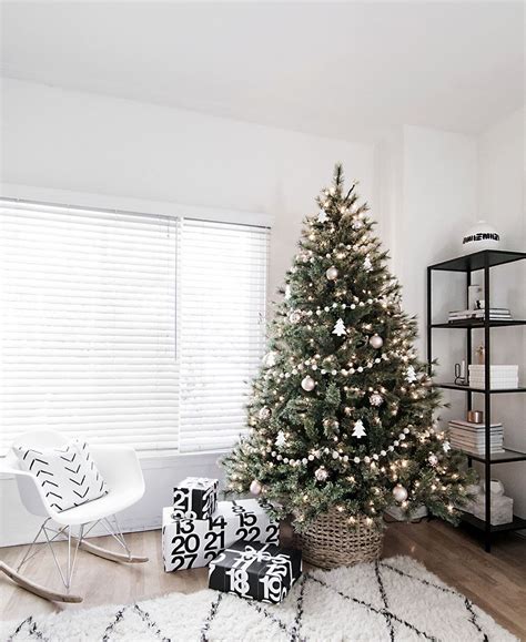 Minimal Scandinavian Christmas Tree Homey Oh My Decoração De Natal